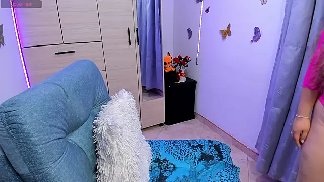 Maria camila776 online show from March 4, 2026, 12:38 am