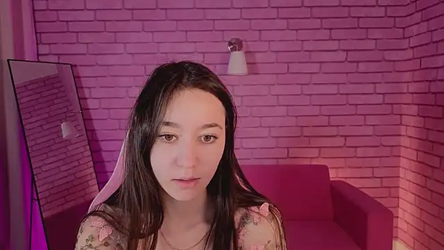 Nicole Brownie online show from February 21, 2026, 3:40 am