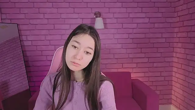 Nicole Brownie online show from April 18, 2026, 1:09 am