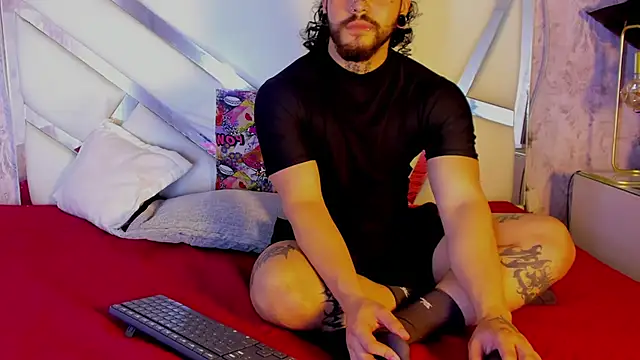 Benny and Mark online show from February 8, 2026, 4:05 am