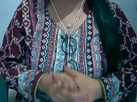 Cute Aliyaa online show from March 20, 2026, 10:20 am