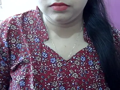 Snapshot of Cute_Aliyaa chatting on April 27, 2026, 9:40 am Cute Aliyaa online show from April 27, 2026, 9:40 am