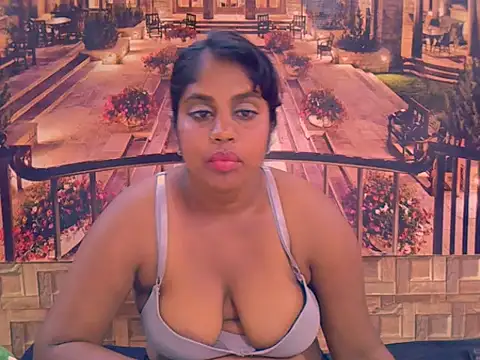 Snapshot of IndianDiva27 chatting on February 3, 2026, 6:00 am IndianDiva27 online show from February 3, 2026, 6:00 am