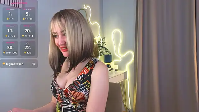 Oliiviaa  online show from February 2, 2026, 8:13 am