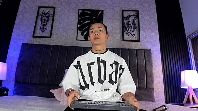 Snapshot of bliinkii_and_luka_ chatting on February 5, 2026, 3:16 pm bliinkii and luka online show from February 5, 2026, 3:16 pm