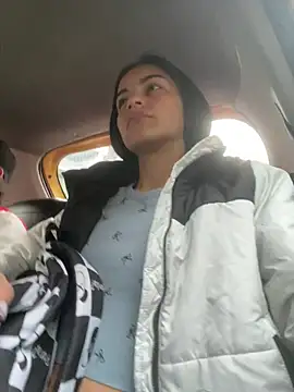 bliinkii and luka  online show from March 5, 2026, 11:28 am