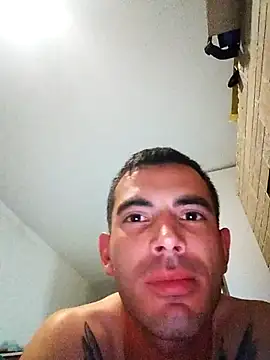 Snapshot of Mlo69 chatting on March 19, 2026, 7:01 am Mlo69 online show from March 19, 2026, 7:01 am