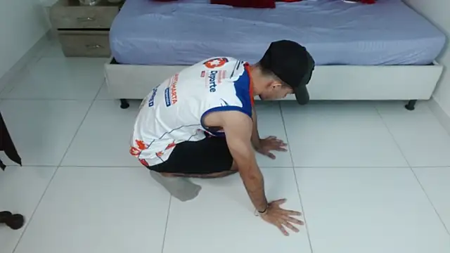 Caius fox online show from February 24, 2026, 11:19 am