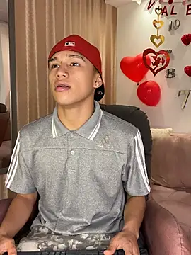 Snapshot of Dominik_Souza chatting on February 24, 2026, 1:42 pm Dominik Souza online show from February 24, 2026, 1:42 pm