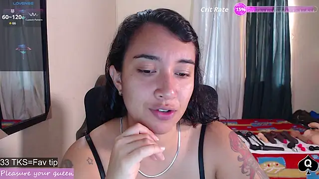 Robin H00t 2 online show from April 10, 2026, 3:28 pm