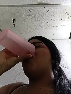 angela sex x online show from February 6, 2026, 11:08 pm