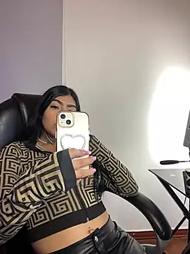 Snapshot of Angelica_pink18 chatting on March 5, 2026, 12:39 am Angelica pink18 online show from March 5, 2026, 12:39 am