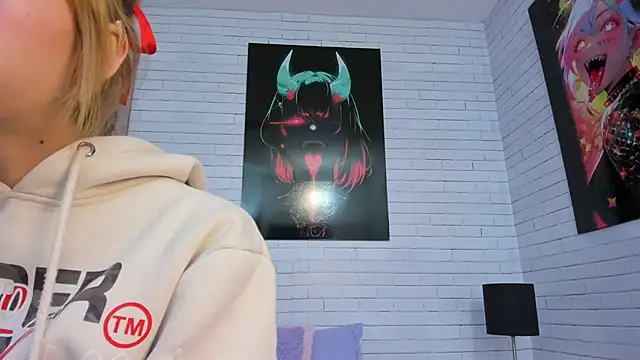 Snapshot of AlanaaHell chatting on February 16, 2026, 9:00 pm AlanaaHell online show from February 16, 2026, 9:00 pm