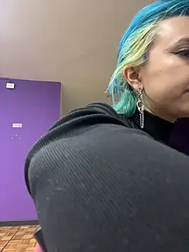 lilith rr online show from March 19, 2026, 3:10 am