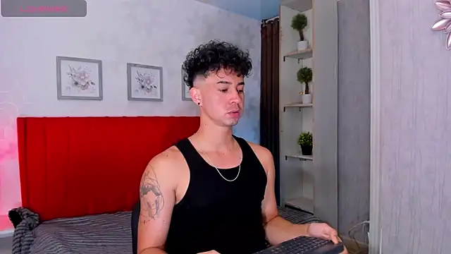 iam logan online show from February 21, 2026, 9:49 pm