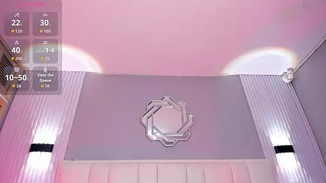 KataThonpson online show from April 18, 2026, 4:05 am