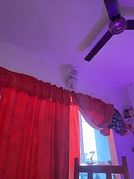 mariana doll2 online show from April 3, 2026, 7:01 pm