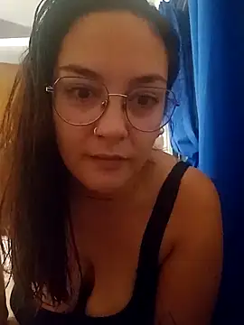 kuramaqueen online show from February 9, 2026, 2:15 am