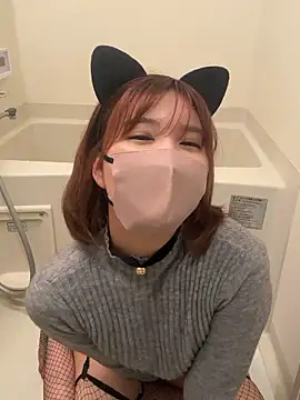  3 mNm 3  online show from April 5, 2026, 1:52 pm