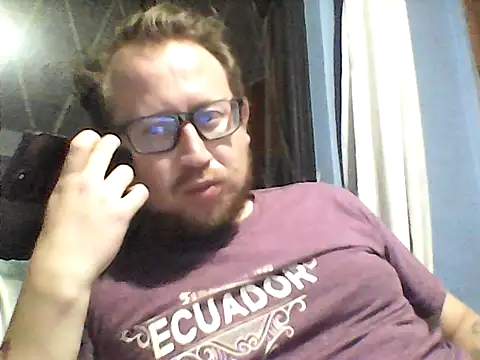 Snapshot of Ecuhot8976 chatting on June 28, 2026, 3:45 am Ecuhot8976 online show from June 28, 2026, 3:45 am