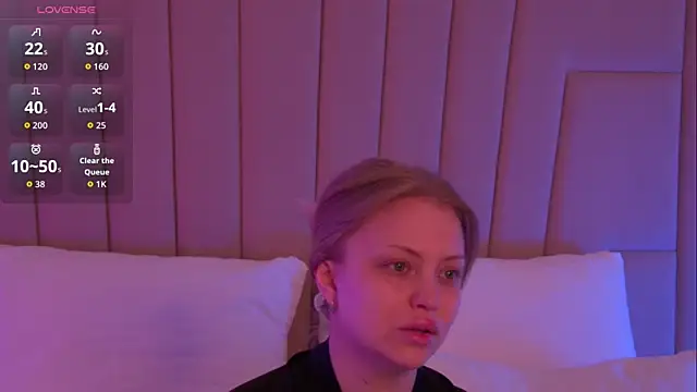 Snapshot of MollyHilton chatting on February 21, 2026, 6:20 pm MollyHilton online show from February 21, 2026, 6:20 pm