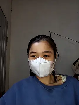 Daisy-lusia2026 online show from April 21, 2026, 10:45 pm