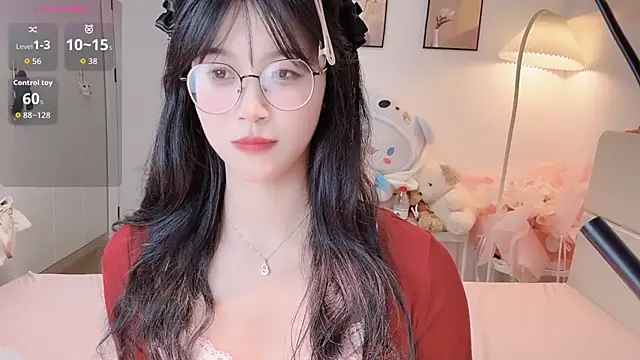 Snapshot of Luminous4173 chatting on July 18, 2026, 1:26 pm Luminous4173 online show from July 18, 2026, 1:26 pm