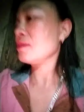 Snapshot of Neoone_1 chatting on May 2, 2026, 11:21 pm Neoone 1 online show from May 2, 2026, 11:21 pm