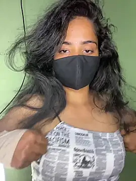 Snapshot of harshali_2012 chatting on February 16, 2026, 8:16 pm harshali 2012 online show from February 16, 2026, 8:16 pm