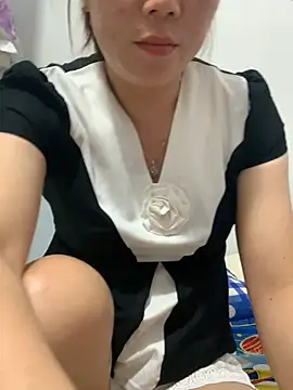 Baby-lovely69 online show from March 27, 2026, 8:37 am