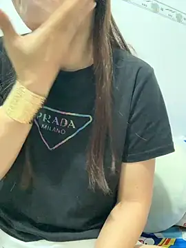 Baby-lovely69 online show from April 21, 2026, 11:07 pm