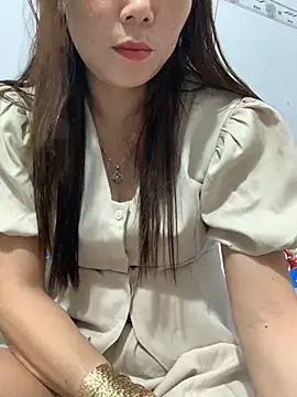 Baby-lovely69 online show from April 24, 2026, 12:51 pm