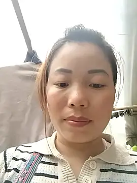 Ella-aa online show from February 25, 2026, 10:14 am