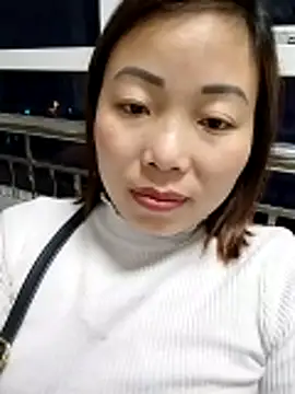 Ella-aa online show from March 14, 2026, 12:32 pm