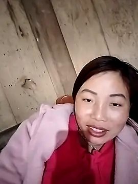 Ella-aa online show from March 16, 2026, 5:55 am