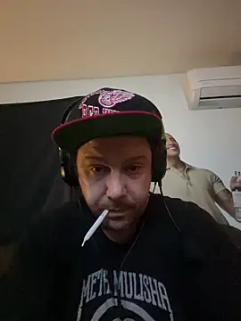 Snapshot of GabEthier chatting on April 10, 2026, 3:23 am GabEthier online show from April 10, 2026, 3:23 am