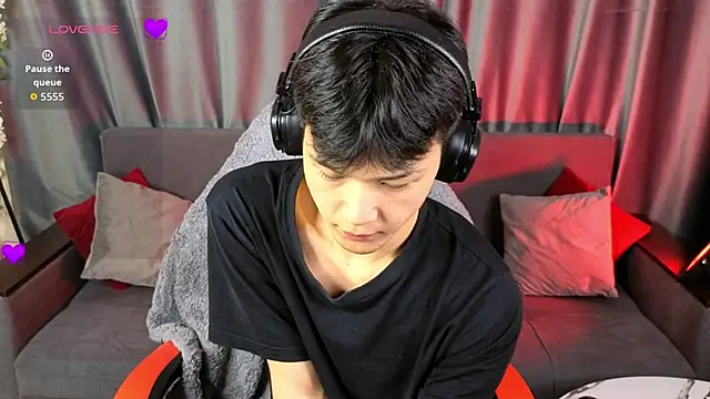 XanneLL online show from February 22, 2026, 8:07 pm