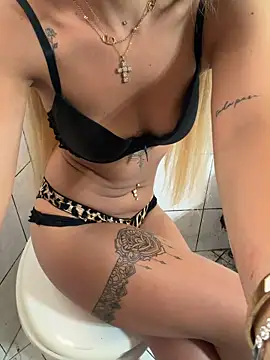 Lorella345 online show from May 29, 2026, 10:35 am
