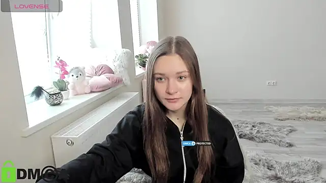 Elina X online show from March 23, 2026, 8:07 am