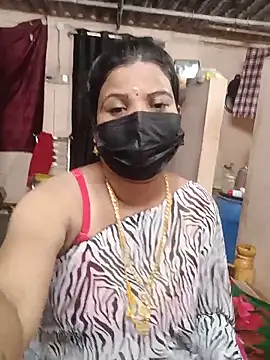 Snapshot of Madhusri_Tamil_Telugu chatting on May 19, 2026, 4:24 pm Madhusri Tamil Telugu online show from May 19, 2026, 4:24 pm