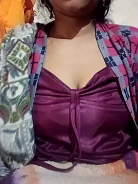 Snapshot of Lovely_sima chatting on February 7, 2026, 6:28 am Lovely sima online show from February 7, 2026, 6:28 am