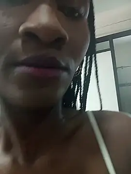 Nahomi Williams  online show from July 23, 2026, 12:47 pm