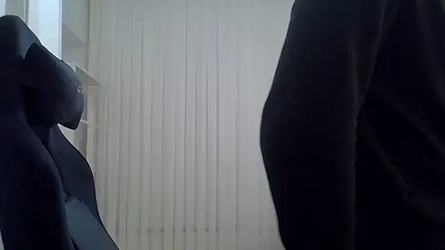 Snapshot of ciceroable chatting on May 19, 2026, 9:32 pm ciceroable online show from May 19, 2026, 9:32 pm