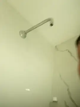 sirenitamua online show from April 8, 2026, 6:41 pm