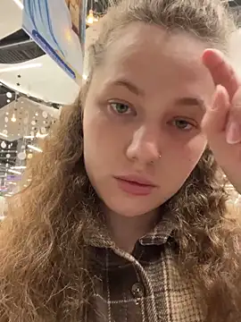 Snapshot of AsynaYuuki chatting on March 1, 2026, 4:09 pm AsynaYuuki online show from March 1, 2026, 4:09 pm