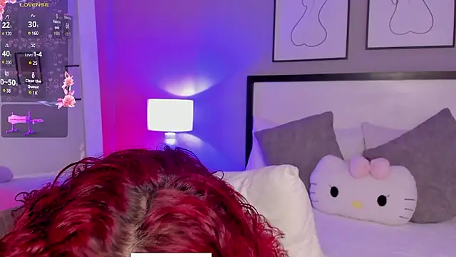 QueenRose    online show from March 14, 2026, 1:05 pm