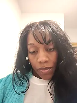 NatalieGainer goodies online show from February 1, 2026, 1:04 am