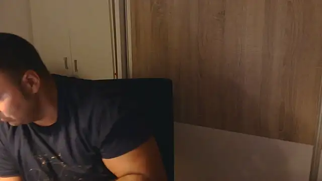 Snapshot of VanillaTime78-Jorge chatting on July 24, 2026, 8:18 pm VanillaTime78-Jorge online show from July 24, 2026, 8:18 pm