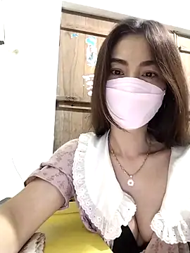 Baby-sexytits2026 online show from April 8, 2026, 9:04 pm