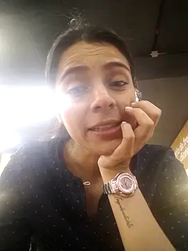 EvaMiranda online show from April 3, 2026, 7:45 pm